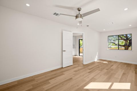 Tiny photo for 11507 Hidden Quail DR, Austin, TX 78758 (MLS # 7283759)