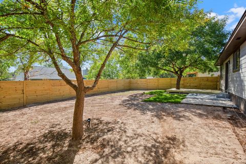 Tiny photo for 11507 Hidden Quail DR, Austin, TX 78758 (MLS # 7283759)