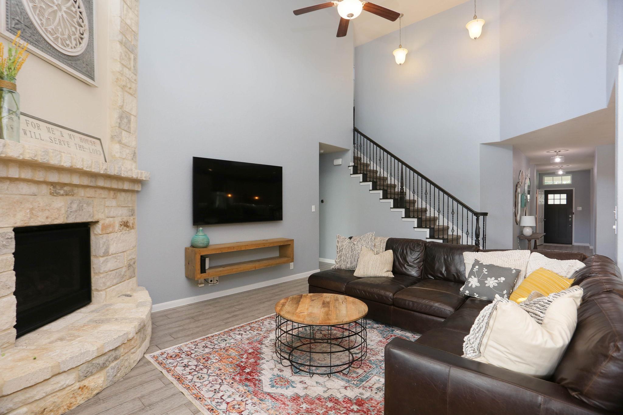 8732 Stackstone