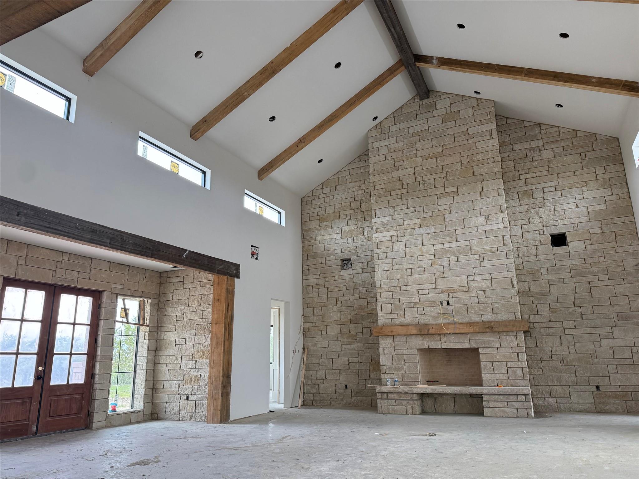 682 Evergreen CIR