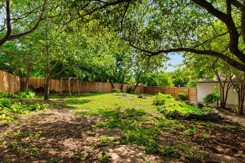 Tiny photo for 11306 Eubank DR, Austin, TX 78758 (MLS # 4608636)