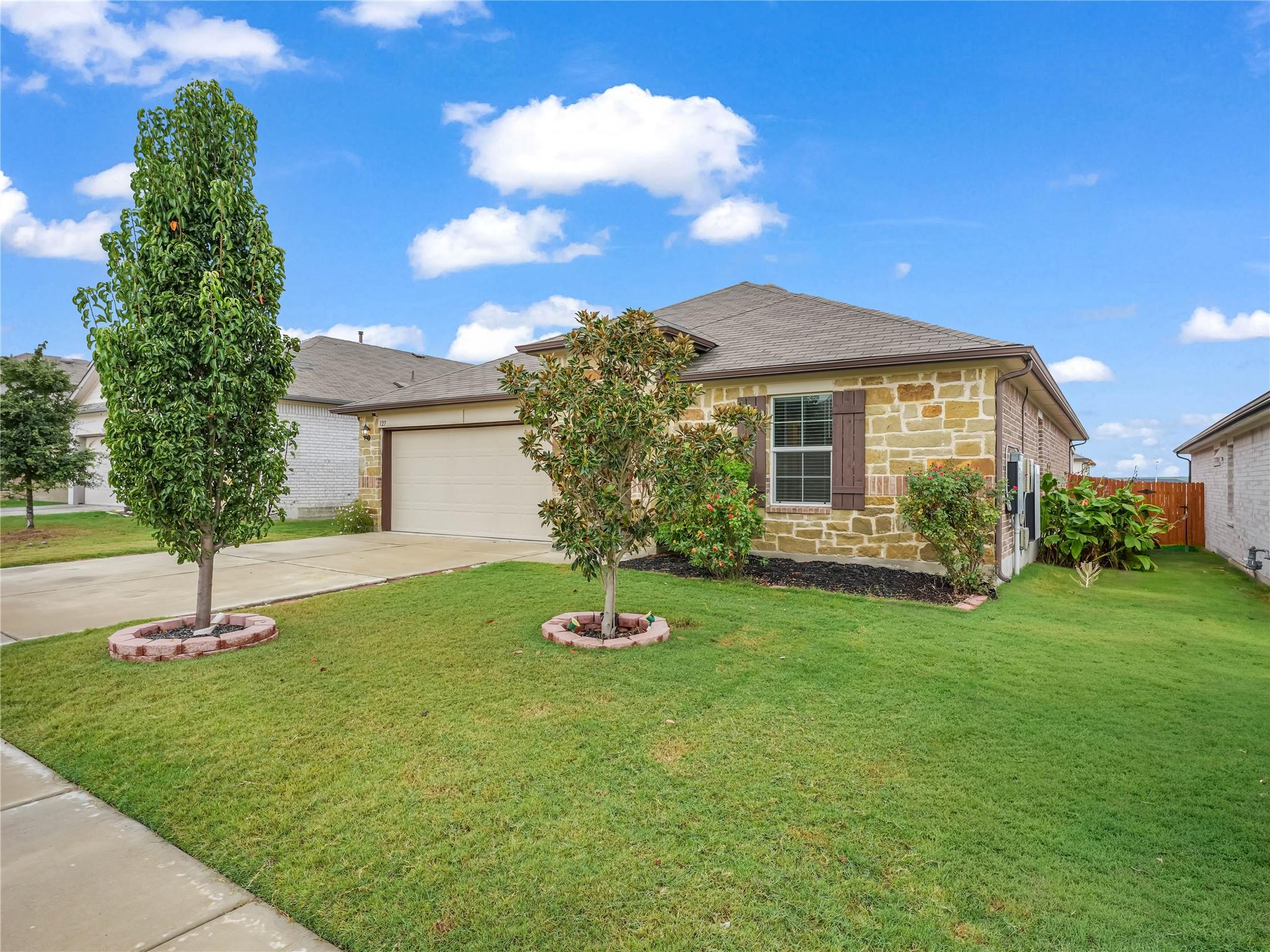 127 Sky Meadows CIR