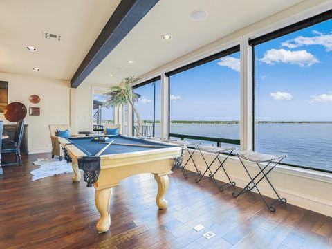 1103 The Cape RD 2 Horseshoe Bay TX 78657