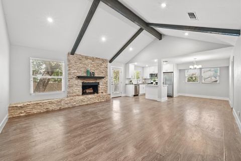 Tiny photo for 911 Acorn Oaks DR, Austin, TX 78745 (MLS # 8028602)