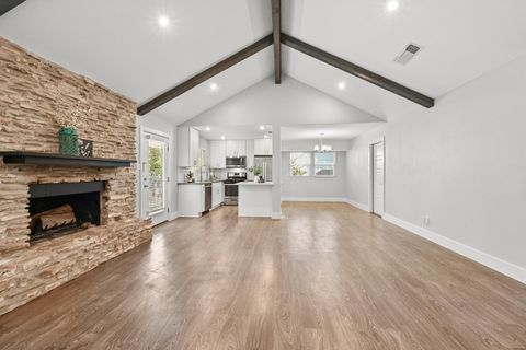Tiny photo for 911 Acorn Oaks DR, Austin, TX 78745 (MLS # 8028602)