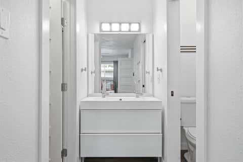 Tiny photo for 6406 Chimney Creek CIR #A, Austin, TX 78723 (MLS # 6476202)