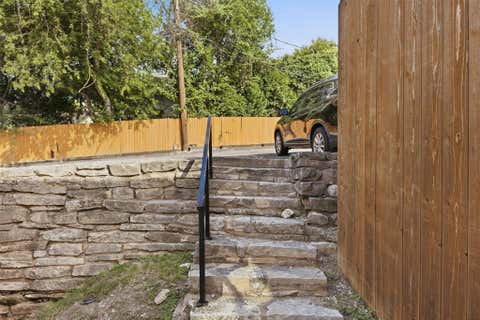 Tiny photo for 6406 Chimney Creek CIR #A, Austin, TX 78723 (MLS # 6476202)