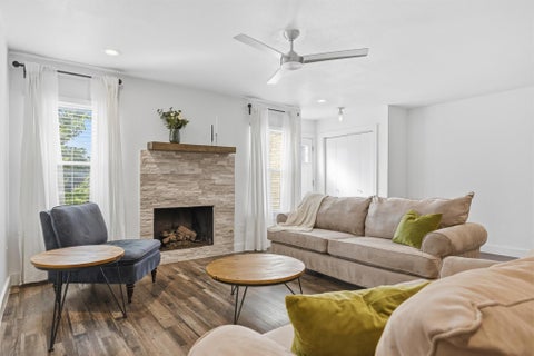 Photo of 6406 Chimney Creek CIR #A, Austin, TX 78723 (MLS # 6476202)