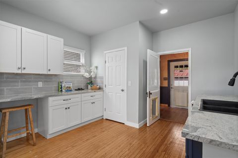 Tiny photo for 200 E Noton ST E, Pflugerville, TX 78660 (MLS # 3371567)