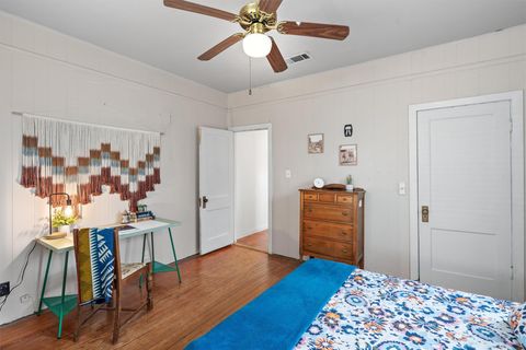 Tiny photo for 200 E Noton ST E, Pflugerville, TX 78660 (MLS # 3371567)
