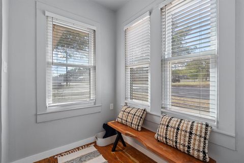 Tiny photo for 200 E Noton ST E, Pflugerville, TX 78660 (MLS # 3371567)