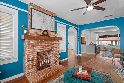 Photo of 200 E Noton ST E, Pflugerville, TX 78660 (MLS # 3371567)