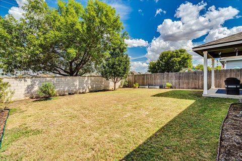 Tiny photo for 17920 Honey Locust LN, Elgin, TX 78621 (MLS # 1050479)