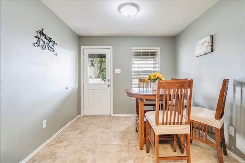 Tiny photo for 17920 Honey Locust LN, Elgin, TX 78621 (MLS # 1050479)