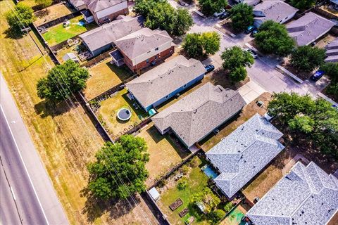 Tiny photo for 17920 Honey Locust LN, Elgin, TX 78621 (MLS # 1050479)