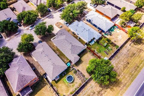 Tiny photo for 17920 Honey Locust LN, Elgin, TX 78621 (MLS # 1050479)