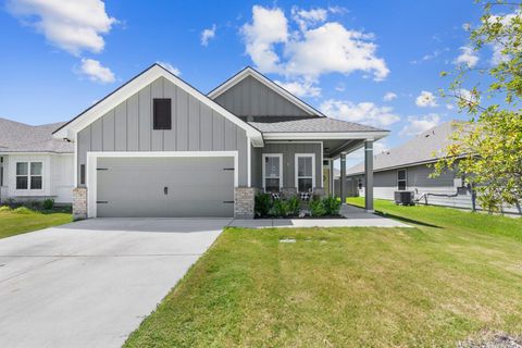 222 Boatright BLVD Jarrell TX 76537