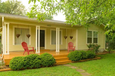 Tiny photo for 4902 Pecan Springs RD, Austin, TX 78723 (MLS # 3413378)