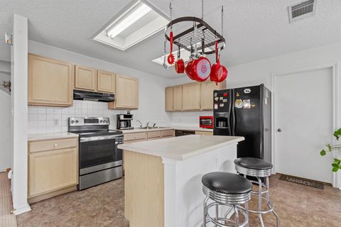 Tiny photo for 8007 Bramble Bush DR, Austin, TX 78747 (MLS # 9213983)