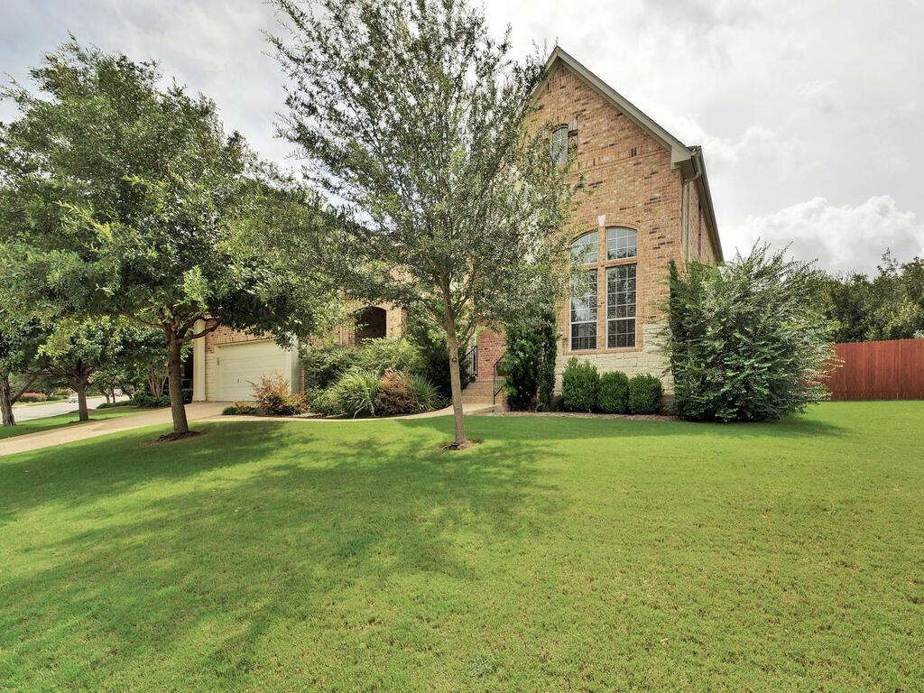 3000 Welton Cliff DR