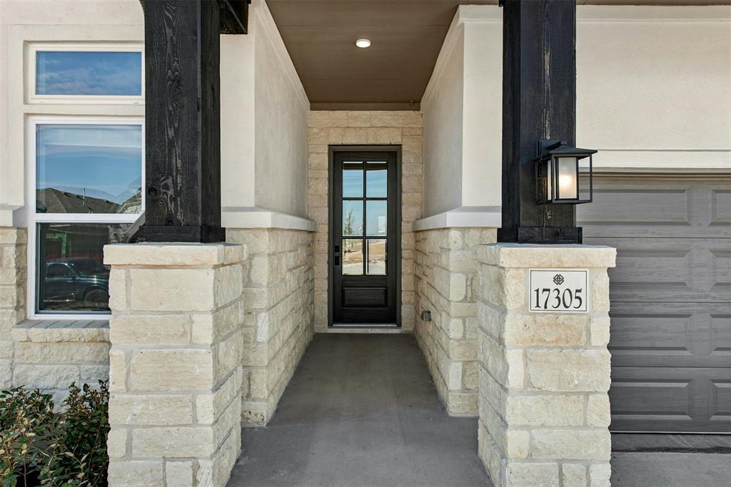 17305 Silverman DR