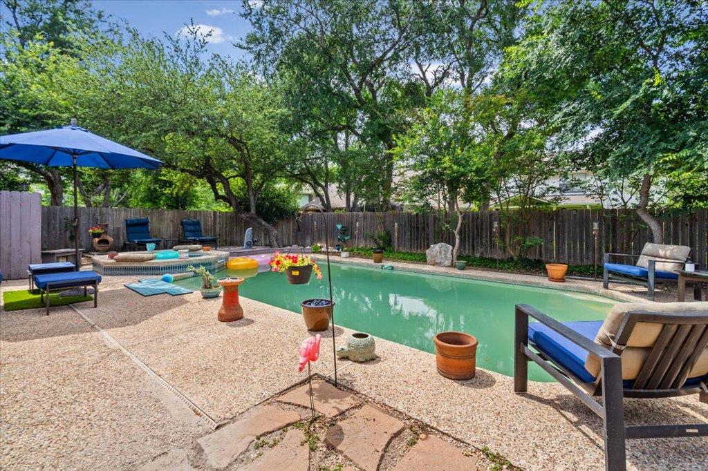 8408 Glen Canyon DR