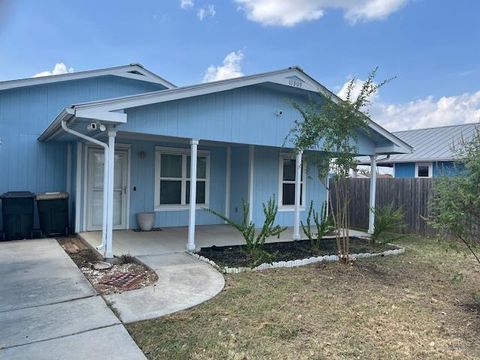 Photo of 13309 Barteny CV, Austin, TX 78724 (MLS # 1788418)