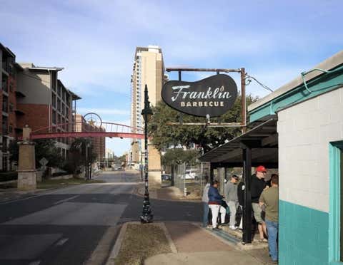 Tiny photo for 935 Olive ST, Austin, TX 78702 (MLS # 7408937)
