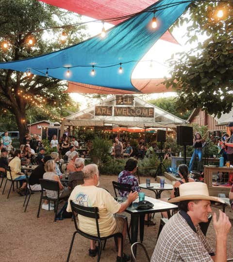 Tiny photo for 935 Olive ST, Austin, TX 78702 (MLS # 7408937)