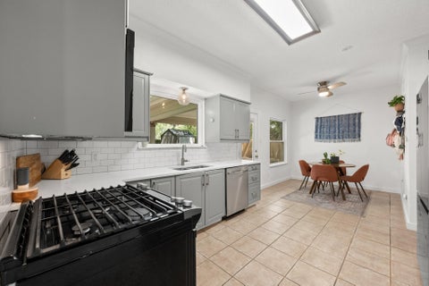 Tiny photo for 8002 Willet TRL, Austin, TX 78745 (MLS # 8581578)