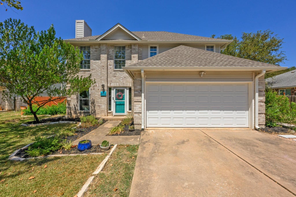 Photo of 8002 Willet TRL, Austin, TX 78745 (MLS # 8581578)
