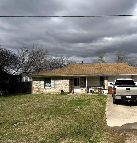 Photo of 106 N 7th ST E, Dawson, TX 76639 (MLS # 3135264)