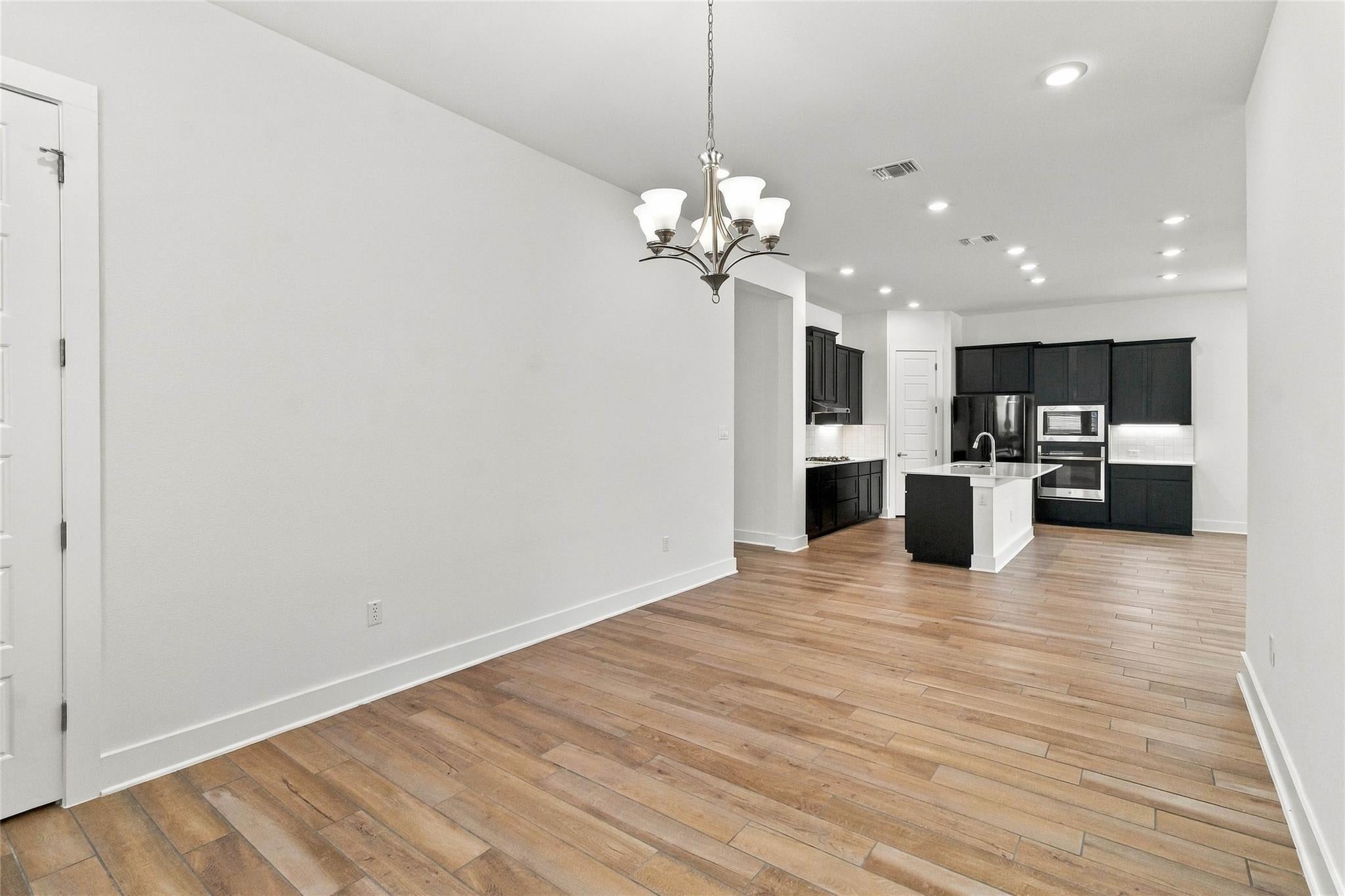 162 Adelton BLVD