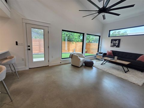 Tiny photo for 1112 W North Loop BLVD, Austin, TX 78756 (MLS # 6088388)