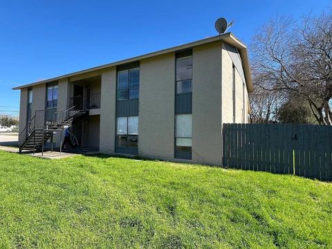 Photo of 200 Uhland RD #C, San Marcos, TX 78666 (MLS # 4649402)