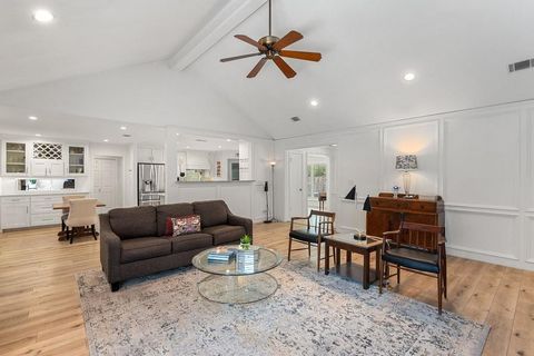 Tiny photo for 1709 Crested Butte DR, Austin, TX 78746 (MLS # 2776945)