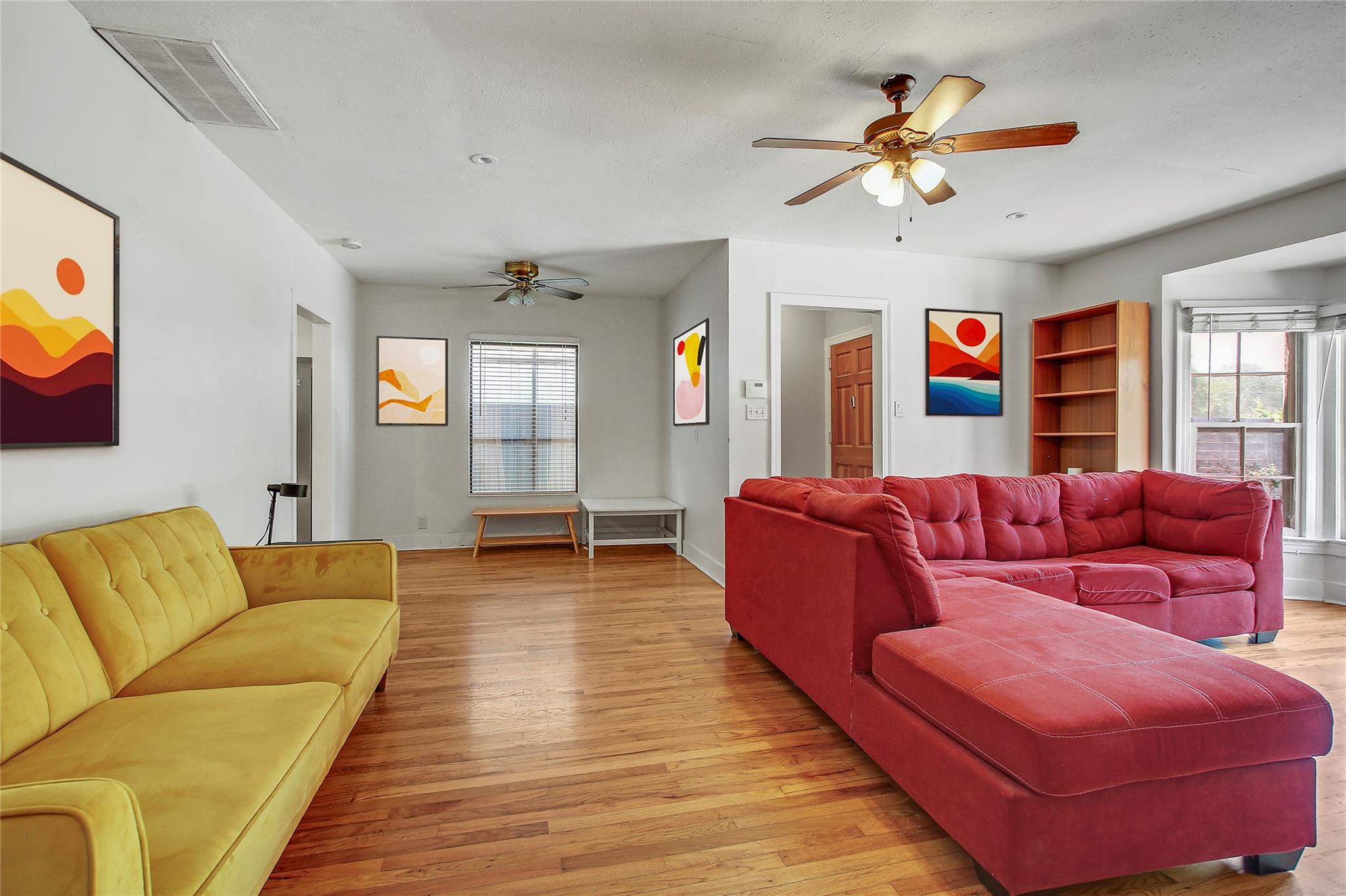 1215 W Mary ST