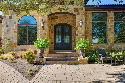 3916 Sugarloaf DR Austin TX 78738
