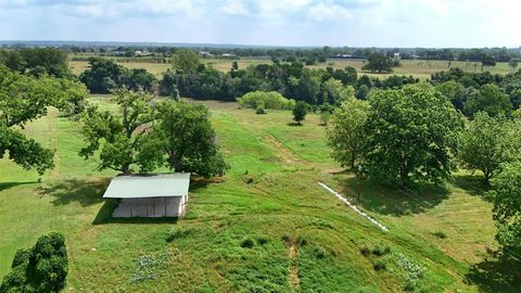 A home in Smithville