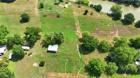 A home in Smithville