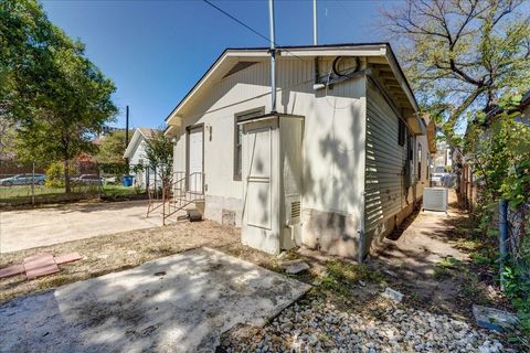 Tiny photo for 1105 E 3rd ST, Austin, TX 78702 (MLS # 7444062)