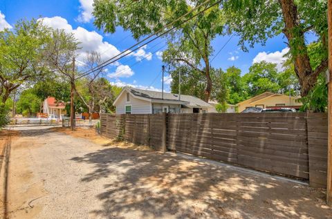 Tiny photo for 1105 E 3rd ST, Austin, TX 78702 (MLS # 7444062)