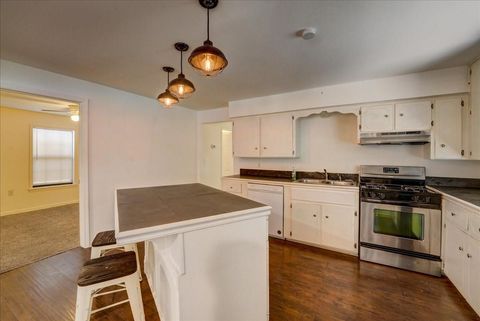 Tiny photo for 1105 E 3rd ST, Austin, TX 78702 (MLS # 7444062)