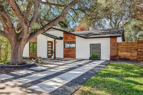 813 Cardiff DR Austin TX 78745