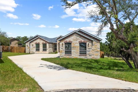 Photo of 3706 Austin CV, Lago Vista, TX 78645 (MLS # 9951685)