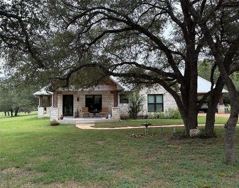 Photo of 2656 River Bend RD, Smithville, TX 78957 (MLS # 4019724)