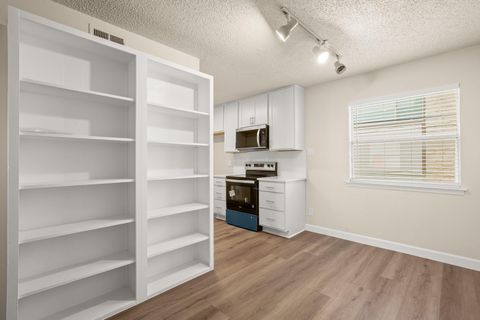 Tiny photo for 2408 Longview ST #112, Austin, TX 78705 (MLS # 7847525)