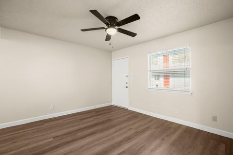 Tiny photo for 2408 Longview ST #112, Austin, TX 78705 (MLS # 7847525)