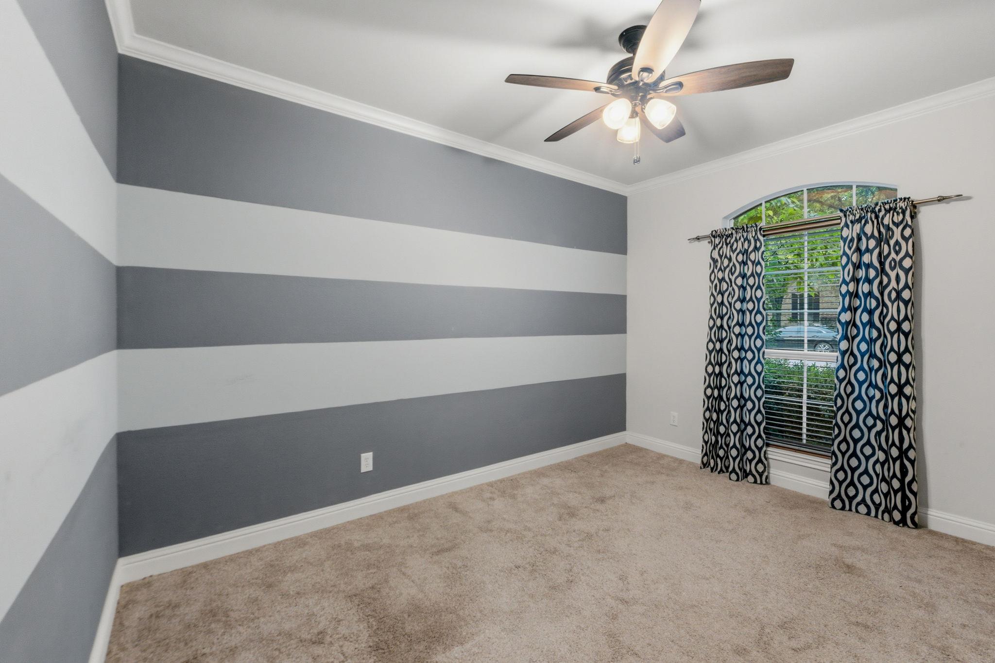 1239 Pine Forest CIR