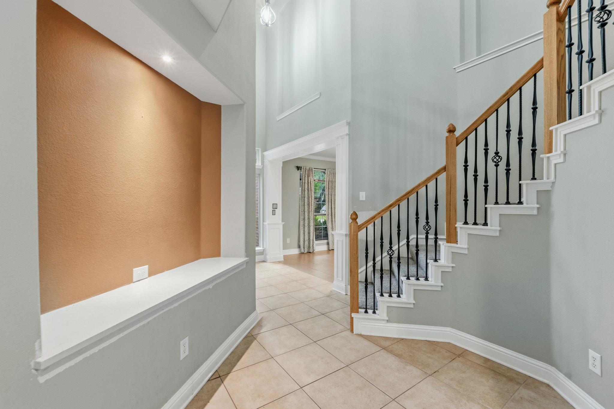 1239 Pine Forest CIR